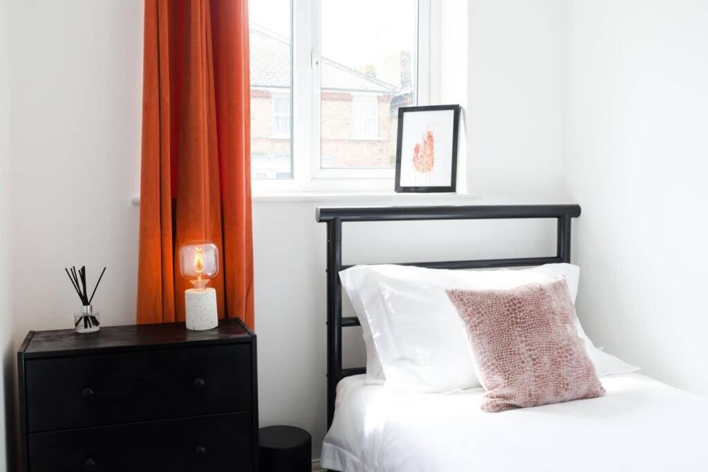 Chic Beach Getaway Margate Esterno foto