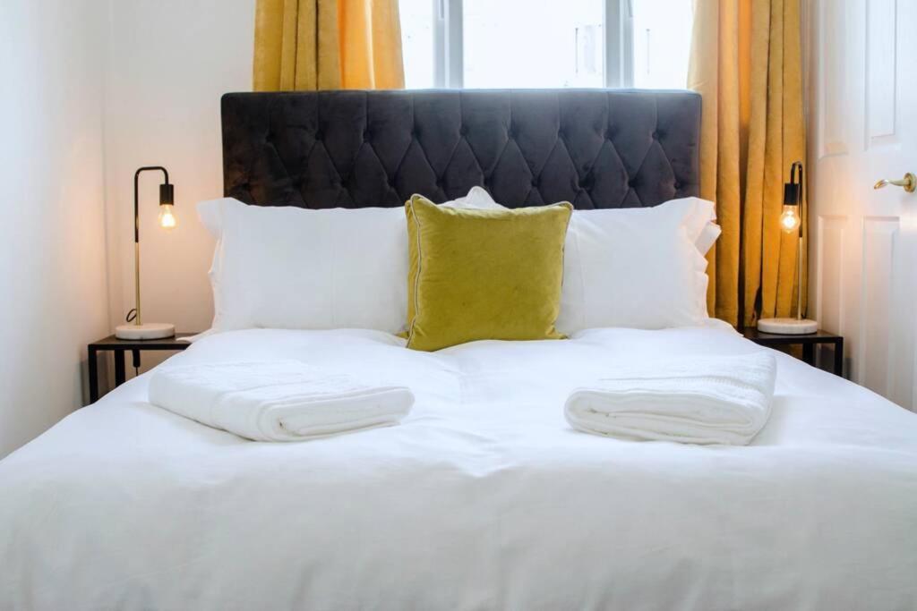 Chic Beach Getaway Margate Esterno foto